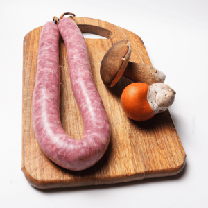 Longaniza oreada de Graus con boletus